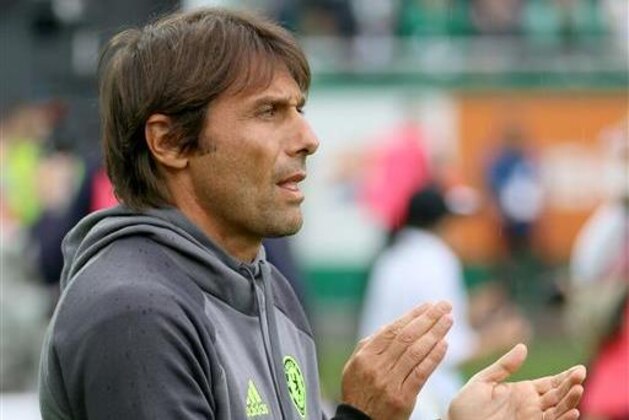 Chelsea's head coach Antonio Conte reacts during an international friendly soccer match between Rapid and Chelsea at Allianz stadium in Vienna, Austria, Saturday July 16, 2016. (AP Photo/Ronald Zak)
