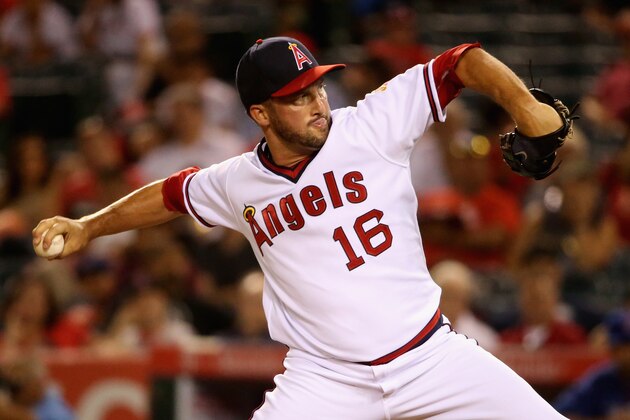 ANAHEIM, CA - JULY 20:  Huston Street #16 of the Los Angeles Angels of Anaheim pitches during the ninth inning of a baseball game against the Texas Rangers at Angel Stadium of Anaheim on July 20, 2016 in Anaheim, California.  (Photo by Sean M. Haffey/Getty Images)