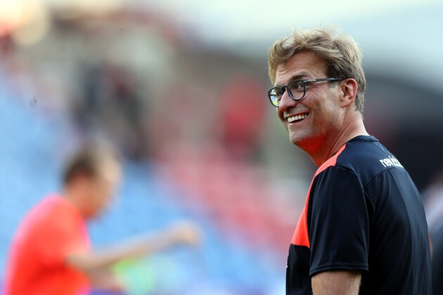 HUDDERSFIELD, ENGLAND - JULY 20:  Juergen Klopp manager of Liverpool smiles prior the Pre-Season Friendly match between Huddersfield Town and Liverpool at the Galpharm Stadium on July 20, 2016 in Huddersfield, England.  (Photo by Nigel Roddis/Getty Images)