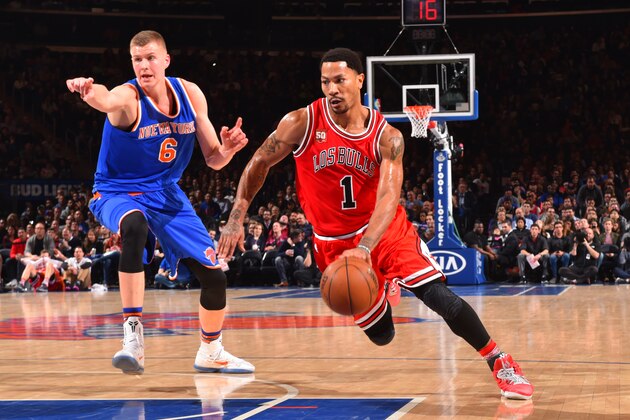 NEW YORK,NY - MARCH 24: Derrick Rose #1 of the Chicago Bulls drives to the basket against the New York Knicks at Madison Square Garden on March 24, 2016 in New York,New York NOTE TO USER: User expressly acknowledges and agrees that, by downloading and/or using this Photograph, user is consenting to the terms and conditions of the Getty Images License Agreement. Mandatory Copyright Notice: Copyright 2016 NBAE (Photo by Jesse D. Garrabrant/NBAE via Getty Images)