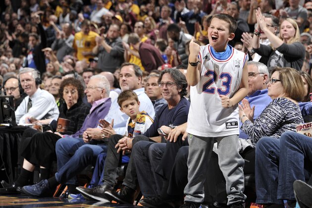 CLEVELAND, OH - JANUARY 30: Fans celebrate during the game between the Cleveland Cavaliers and the San Antonio Spurs on January 30, 2016 at Quicken Loans Arena in Cleveland, Ohio. NOTE TO USER: User expressly acknowledges and agrees that, by downloading and/or using this Photograph, user is consenting to the terms and conditions of the Getty Images License Agreement. Mandatory Copyright Notice: Copyright 2016 NBAE  (Photo by David Liam Kyle/NBAE via Getty Images)