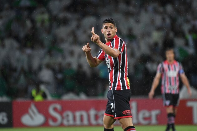 Jonathan Calleri of Brazil's Sao Paulo celebrates after scoring against Colombia's Atletico Nacional, during their 2016 Copa Libertadores semifinal football match at Atanasio Girardot stadium, in Medellin, Antioquia department, Colombia, on July 13, 2016. / AFP / Luis Acosta        (Photo credit should read LUIS ACOSTA/AFP/Getty Images)