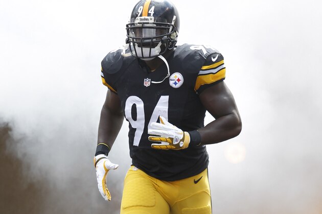 Sep 7, 2014; Pittsburgh, PA, USA; Pittsburgh Steelers inside linebacker Lawrence Timmons (94) takes the field against the Cleveland Browns during the first quarter at Heinz Field. The Steelers won 30-27. Mandatory Credit: Charles LeClaire-USA TODAY Sports