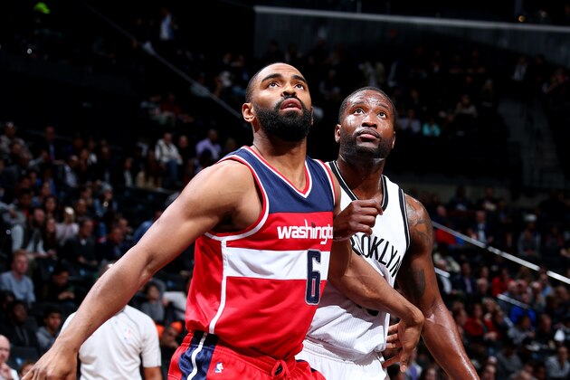 BROOKLYN, NY - APRIL 11: Alan Anderson #6 of the Washington Wizards boxes out against the Brooklyn Nets on April 11, 2016 at Barclays Center in Brooklyn, New York. NOTE TO USER: User expressly acknowledges and agrees that, by downloading and or using this Photograph, user is consenting to the terms and conditions of the Getty Images License Agreement. Mandatory Copyright Notice: Copyright 2016 NBAE (Photo by Nathaniel S. Butler/NBAE via Getty Images)