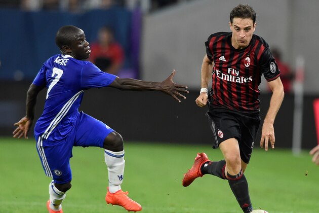 MINNEAPOLIS, MN - AUGUST 3: Giacomo Bonaventura #5 of AC Milan controls the ball against N'Golo Kante #7 of Chelsea during the second half of the International Champions Cup match on August 3, 2016 at U.S. Bank Stadium in Minneapolis, Minnesota. Chelsea defeat AC Milan 3-1. (Photo by Hannah Foslien/Getty Images)