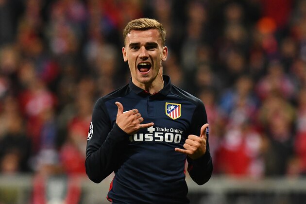 TOPSHOT - Atletico Madrid's French forward Antoine Griezmann celebrates scoring during the UEFA Champions League semi-final, second-leg football match between FC Bayern Munich and Atletico Madrid in Munich, southern Germany, on May 3, 2016. / AFP / LUKAS BARTH        (Photo credit should read LUKAS BARTH/AFP/Getty Images)