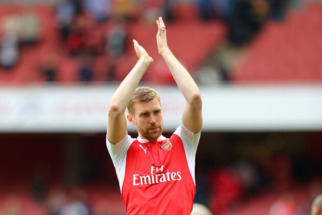 LONDON, UNITED KINGDOM - MAY 15:  Per Mertesacker of Arsenal applauds supporters after the Barclays Premier League match between Arsenal and Aston Villa at Emirates Stadium on May 15, 2016 in London, England.  (Photo by Julian Finney/Getty Images)