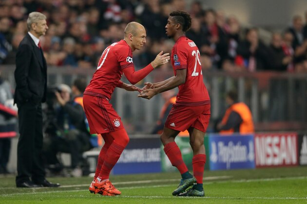 (L-R) Arjen Robben of Bayern Munchen, Kingsley Coman of Bayern Munchen during the Champion League group F match between FC Bayern Munich and Arsenal FC on November 4, 2015 at the Allianz Arena in Munich, Germany(Photo by VI Images via Getty Images)