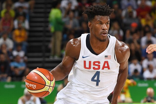 RIO DE JANEIRO, BRAZIL - AUGUST 8:  Jimmy Butler #4 of the USA Basketball Men's National Team handles the ball against Venezuela on Day 3 of the Rio 2016 Olympic Games at Carioca Arena 1 on August 8, 2016 in Rio de Janeiro, Brazil. NOTE TO USER: User expressly acknowledges and agrees that, by downloading and/or using this Photograph, user is consenting to the terms and conditions of the Getty Images License Agreement. Mandatory Copyright Notice: Copyright 2016 NBAE (Photo by Garrett Ellwood/NBAE via Getty Images)