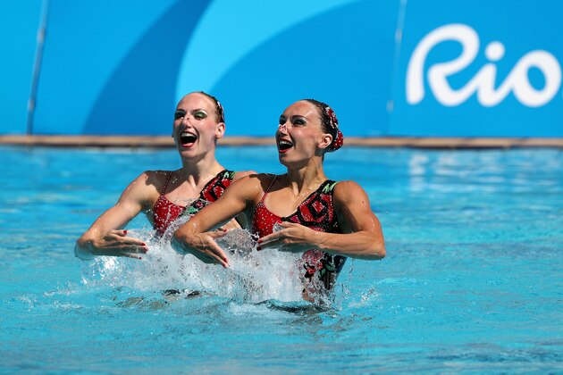 RIO DE JANEIRO, BRAZIL - AUGUST 15:  Natalia Ishchenko and Svetlana Romashina of Russia compete in the Women's Duets Synchronised Swimming Technical Routine Preliminary Round on Day 10 of the Rio 2016 Olympic Games at Maria Lenk Aquatics Centre  on August 15, 2016 in Rio de Janeiro, Brazil.  (Photo by Al Bello/Getty Images)