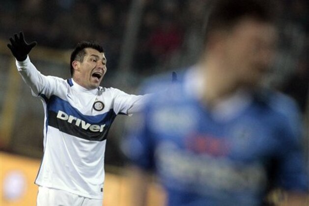 Inter's Gary Medel reacts during an Italian Serie A soccer match between Empoli and Inter Milan, in Empoli, Italy, Wednesday, Jan. 6, 2016. (AP Photo/Paolo Lazzeroni)