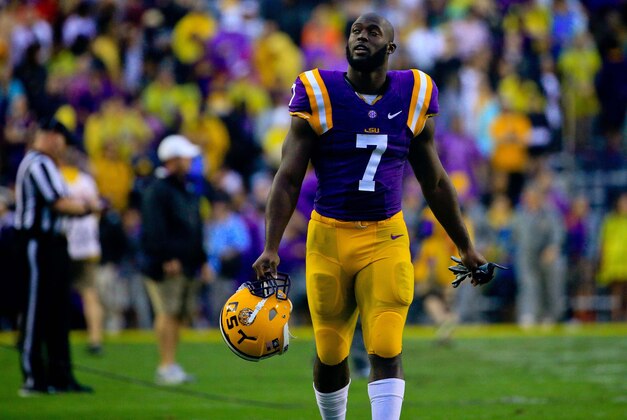 Oct 24, 2015; Baton Rouge, LA, USA; LSU Tigers running back Leonard Fournette (7) before a game against the Western Kentucky Hilltoppers at Tiger Stadium. Mandatory Credit: Derick E. Hingle-USA TODAY Sports