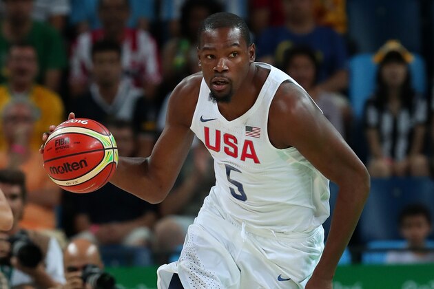 RIO DE JANEIRO, BRAZIL - AUGUST 17:  Kevin Durant #5 of United States with the ball against Argentina during the Men's Basketball Quarterfinal game at Carioca Arena 1 on Day 12 of the Rio 2016 Olympic Games on August 17, 2016 in Rio de Janeiro, Brazil.  (Photo by Tom Pennington/Getty Images)