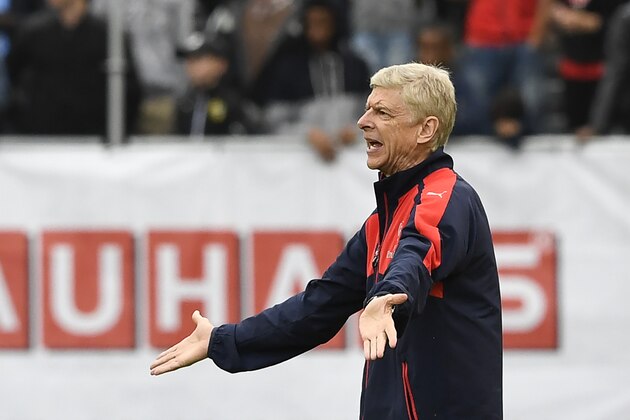 Arsenal's French head coach Arsene Wenger reacts during the friendly football match between Arsenal and Manchester City at the Ullevi stadium in Gothenburg on August 7, 2016. / AFP / JONATHAN NACKSTRAND        (Photo credit should read JONATHAN NACKSTRAND/AFP/Getty Images)