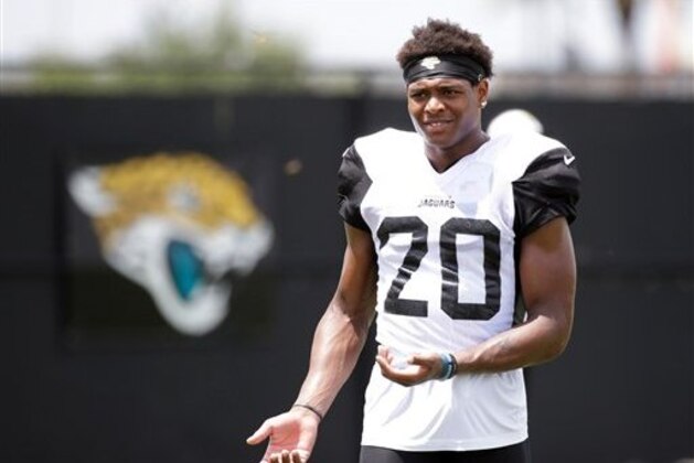 Jacksonville Jaguars cornerback Jalen Ramsey interacts with teammates during NFL football training camp, Saturday, July 30, 2016, in Jacksonville, Fla. (AP Photo/John Raoux)