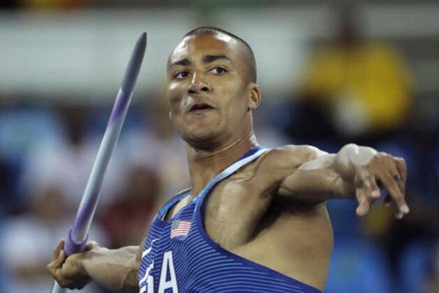 United States' Ashton Eaton makes an attempt in the javelin throw of the decathlon during the athletics competitions of the 2016 Summer Olympics at the Olympic stadium in Rio de Janeiro, Brazil, Thursday, Aug. 18, 2016. (AP Photo/Matt Dunham)