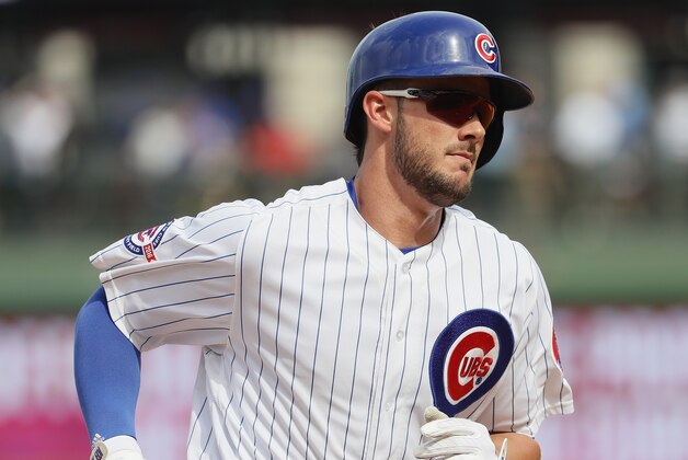 CHICAGO, IL - AUGUST 18:  Kris Bryant #17 of the Chicago Cubs runs the bases after hitting his second home run of the game, a solo shot in the 6th inning, against the Milwaukee Brewers at Wrigley Field on August 18, 2016 in Chicago, Illinois.  (Photo by Jonathan Daniel/Getty Images)