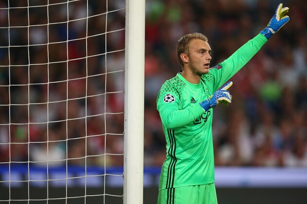 AMSTERDAM, NETHERLANDS - AUGUST 16:  Goalkeeper Jasper Cillessen of Ajax in action during the UEFA Champions League Play-off 1st Leg match between Ajax and Rostov at Amsterdam Arena on August 16, 2016 in Amsterdam, Netherlands.  (Photo by Christopher Lee/Getty Images)