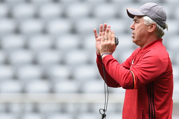 Bayern Munich's Italian headcoach Carlo Ancelotti reacts during a training session of the German first division Bundesliga club FC Bayern Munich in the stadium in Munich, southern Germany, on August 6, 2016.  / AFP / CHRISTOF STACHE        (Photo credit should read CHRISTOF STACHE/AFP/Getty Images)