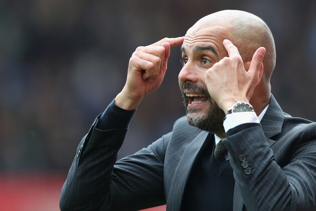 STOKE ON TRENT, ENGLAND - AUGUST 20:  Josep Guardiola, Manager of Manchester City reacts during the Premier League match between Stoke City and Manchester City at Bet365 Stadium on August 20, 2016 in Stoke on Trent, England.  (Photo by Chris Brunskill/Getty Images)