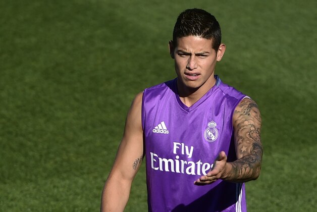 Real Madrid's Colombian midfielder James Rodriguez attends a training session at Valdebebas sport city in Madrid on August 20, 2016. / AFP / PIERRE-PHILIPPE MARCOU        (Photo credit should read PIERRE-PHILIPPE MARCOU/AFP/Getty Images)