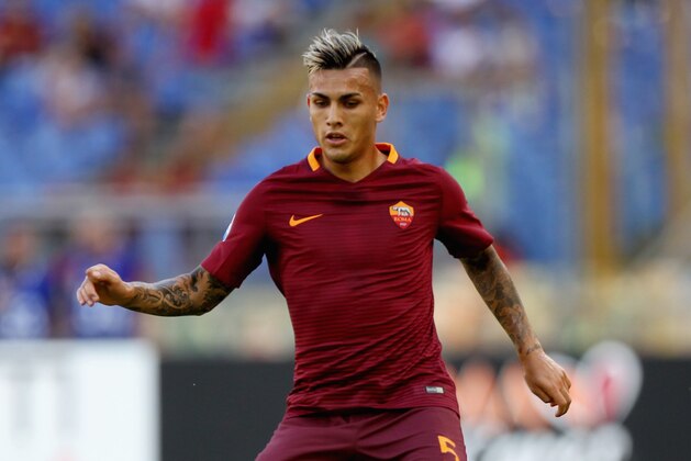 ROME, ITALY - AUGUST 20: Leandro Paredes of AS Roma in action during the Serie A match between AS Roma and Udinese Calcio at Olimpico Stadium on August 20, 2016 in Rome, Italy.  (Photo by Paolo Bruno/Getty Images)