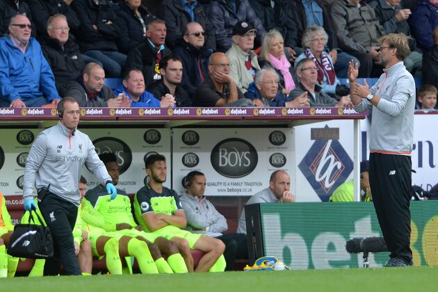 BURNLEY, ENGLAND - AUGUST 20: Liverpool manager Jurgen Klopp reacts to a refereeing decision during the Premier League match between Burnley FC and Liverpool FC at Turf Moor on August 20, 2016 in Burnley, England. (Photo by Mark Runnacles/Getty Images)