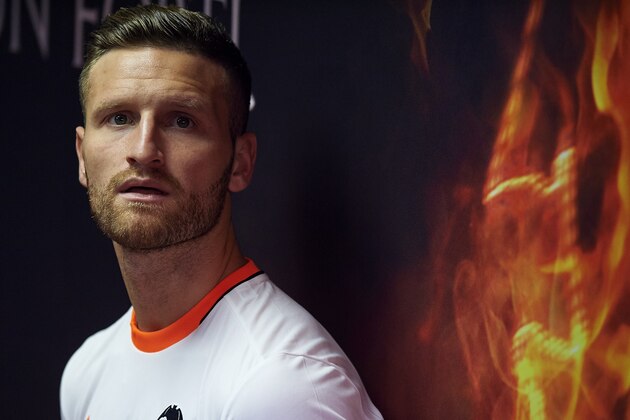 VALENCIA, SPAIN - AUGUST 13:  Shkodran Mustafi of Valencia looks on during the team official presentation ahead of the pre-season friendly match between Valencia CF and AC Fiorentina at Estadio Mestalla on August 13, 2016 in Valencia, Spain.  (Photo by Manuel Queimadelos Alonso/Getty Images)