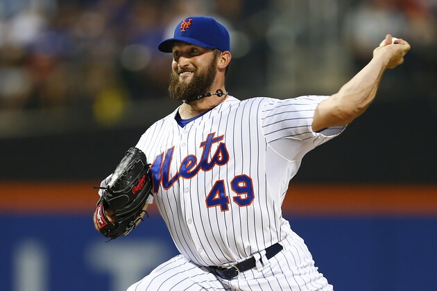 NEW YORK, NY - SEPTEMBER 1: Pitcher Jon Niese #49 of the New York Mets delivers a pitch against the Philadelphia Phillies during the second inning on September 1, 2015 at Citi Field in the Flushing neighborhood of the Queens borough of New York City. (Photo by Rich Schultz/Getty Images)