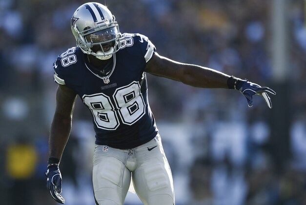 Aug 13, 2016; Los Angeles, CA, USA; Dallas Cowboys wide receiver Dez Bryant (88) checks his position during the first quarter against the Los Angeles Rams at Los Angeles Memorial Coliseum. Mandatory Credit: Kelvin Kuo-USA TODAY Sports