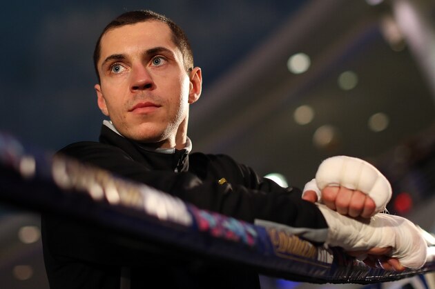 MANCHESTER, ENGLAND - FEBRUARY 23:  Scott Quigg poses during a public work out at Intu Trafford Centre on February 23, 2016 in Manchester, England.  (Photo by Jan Kruger/Getty Images)