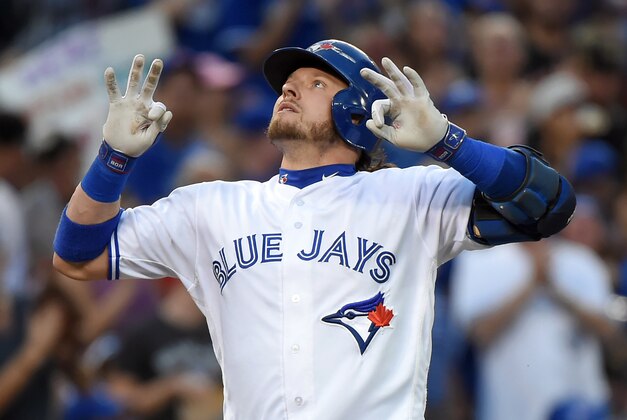 Aug 26, 2016; Toronto, Ontario, CAN; Toronto Blue Jays third baseman Josh Donaldson (20) gestures at home plate after hitting a two run home run against Minnesota Twins in the second inning at Rogers Centre. Mandatory Credit: Dan Hamilton-USA TODAY Sports Aug 26, 2016; Toronto, Ontario, CAN; Toronto Blue Jays third baseman Josh Donaldson (20) gestures at home plate after hitting a two run home run against Minnesota Twins in the second inning at Rogers Centre. Mandatory Credit: Dan Hamilton-USA TODAY Sports