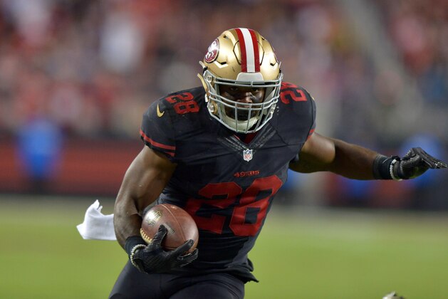 Sep 14, 2015; Santa Clara, CA, USA; San Francisco 49ers running back Carlos Hyde (28) carries the ball against the Minnesota Vikings at Levi's Stadium. Mandatory Credit: Kirby Lee-USA TODAY Sports