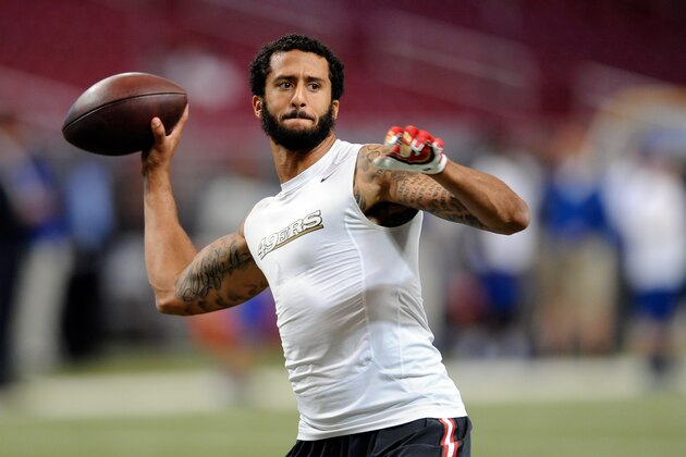 ST. LOUIS, MO - NOVEMBER 1: Colin Kaepernick #7 of the San Francisco 49ers warms up prior to a game against the St. Louis Rams at the Edward Jones Dome on November 1, 2015 in St. Louis, Missouri. (Photo by Michael B. Thomas/Getty Images)