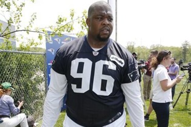 New England Patriots defensive tackle Terrance Knighton walks off the field following an NFL football practice Thursday, May 26, 2016, in Foxborough, Mass. (AP Photo/Michael Dwyer)