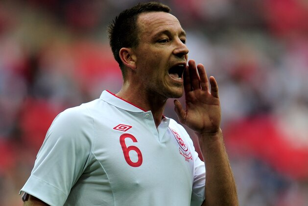 LONDON, ENGLAND - JUNE 02:  John Terry of England shouts instructions during the international friendly match between England and Belgium at Wembley Stadium on June 2, 2012 in London, England.  (Photo by Shaun Botterill/Getty Images)