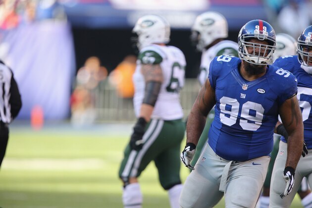 EAST RUTHERFORD, NJ - DECEMBER 06:  Defensive Tackle Cullen Jenkins #99 of the New York Giants  celebrates a sack against the New York Jets at MetLife Stadium on December 6, 2015 in East Rutherford, New Jersey.  (Photo by Al Pereira/Getty Images for New York Jets)