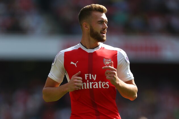 LONDON, ENGLAND - AUGUST 14: Calum Chambers of Arsenal during the Premier League match between Arsenal and Liverpool at Emirates Stadium on August 14, 2016 in London, England. (Photo by Catherine Ivill - AMA/Getty Images)