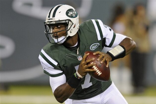 New York Jets quarterback Geno Smith (7) looks to pass during the second half of an NFL preseason football game against the New York Giants Saturday, Aug. 27, 2016, in East Rutherford, N.J.  (AP Photo/Bill Kostroun)