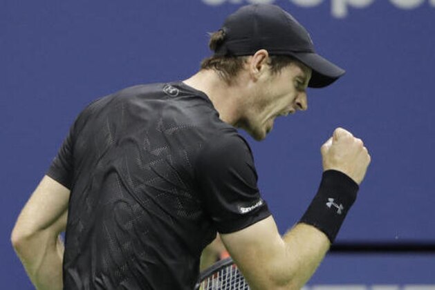 Andy Murray, of Britain, reacts during his match against Lukas Rosol, of the Czech Republic, during the first round of the U.S. Open tennis tournament, Tuesday, Aug. 30, 2016, in New York. (AP Photo/Darron Cummings)