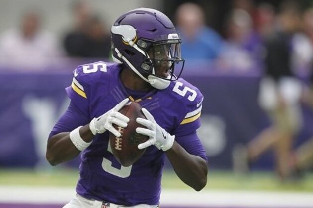 Minnesota Vikings quarterback Teddy Bridgewater throws a pass during the first half of an NFL preseason football game against the San Diego Chargers Sunday, Aug. 28, 2016, in Minneapolis. (AP Photo/Andy Clayton-King)