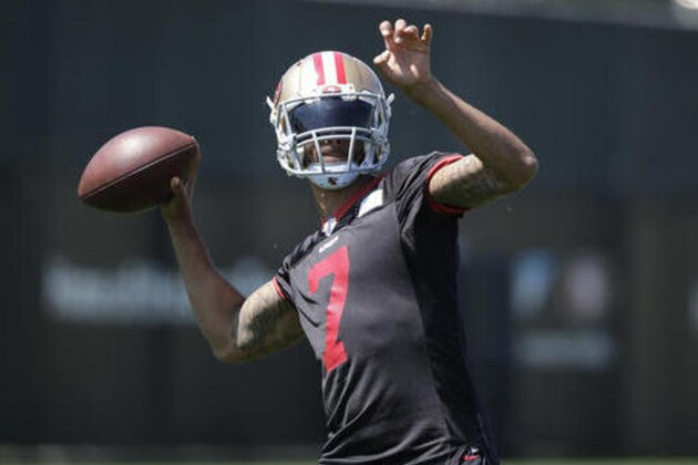 San Francisco 49ers quarterback Colin Kaepernick (7) throws during an NFL football practice Tuesday, June 7, 2016, in Santa Clara, Calif. (AP Photo/Marcio Jose Sanchez)