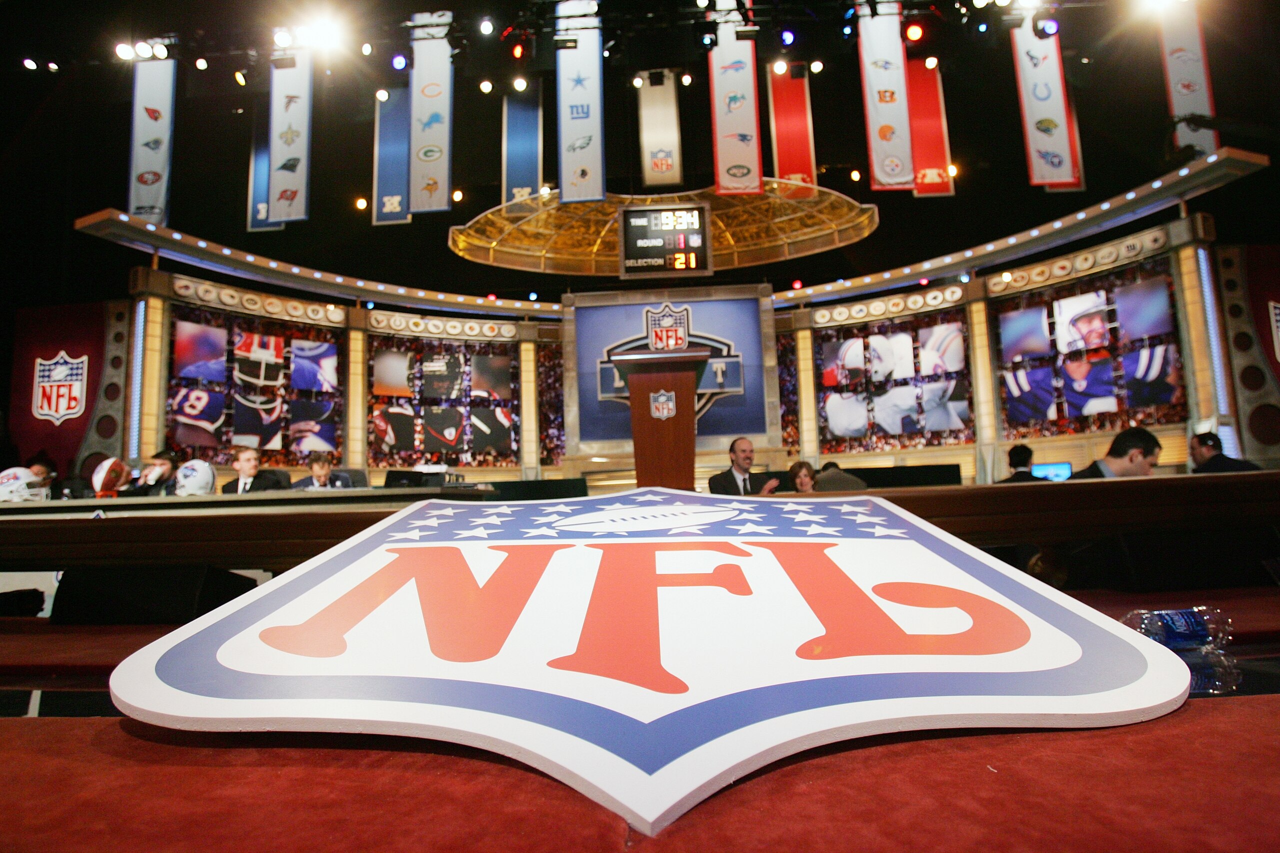 NEW YORK - APRIL 29:  The stage is shown with the NFL Logo at the 2006 NFL Draft on April 29, 2006 at Radio City Music Hall in New York, New York. (Photo by Chris Trotman/Getty Images)