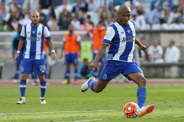 OEIRAS, PORTUGAL - MAY 22: FC Porto's forward Yacine Brahimi in action during the Portuguese Cup Final match between FC Porto and SC Braga at Estadio Nacional on May 22, 2016 in Lisbon, Portugal. (Photo by Gualter Fatia/Getty Images)