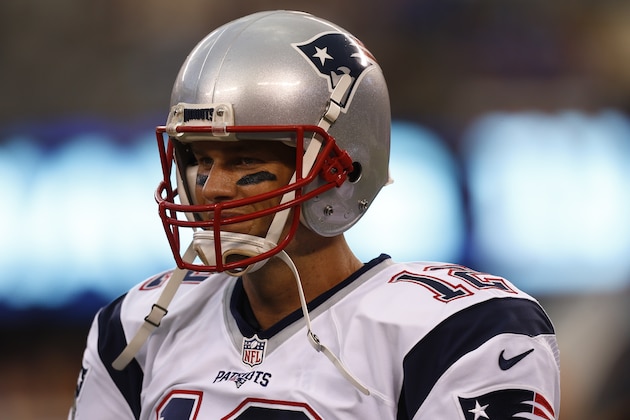 EAST RUTHERFORD, NJ - SEPTEMBER 01: Tom Brady #12 of the New England Patriots warms up before a preseason game against the New York Giants at MetLife Stadium on September 1, 2016 in East Rutherford, New Jersey. (Photo by Jeff Zelevansky/Getty Images)