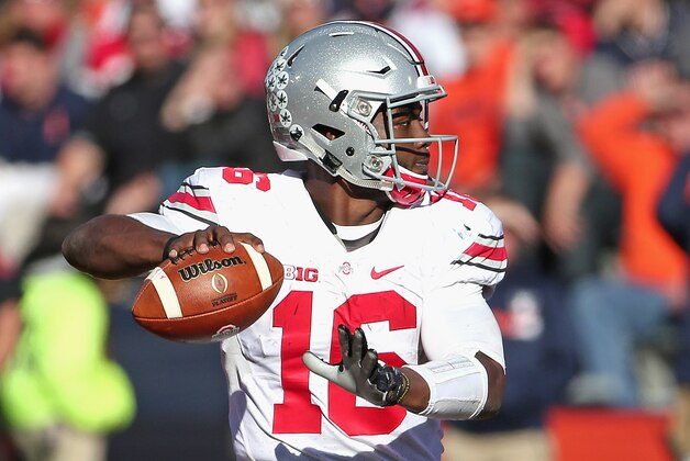 CHAMPAIGN, IL - NOVEMBER 14:  J.T. Barrett