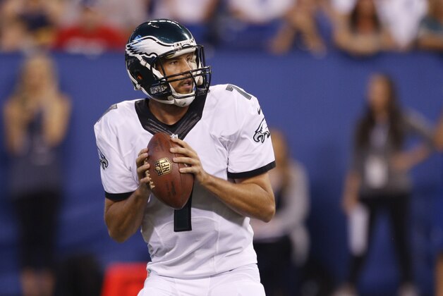 Aug 27, 2016; Indianapolis, IN, USA; Philadelphia Eagles quarterback Sam Bradford (7) drops back to pass against the Indianapolis Colts at Lucas Oil Stadium. Mandatory Credit: Brian Spurlock-USA TODAY Sports