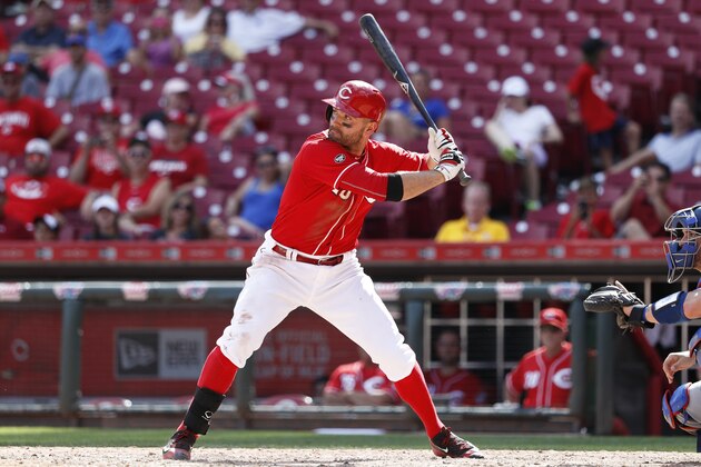 CINCINNATI, OH - AUGUST 22: Joey Votto #19 of the Cincinnati Reds bats against the Los Angeles Dodgers during the game at Great American Ball Park on August 22, 2016 in Cincinnati, Ohio. The Dodgers defeated the Reds 18-9. (Photo by Joe Robbins/Getty Images)