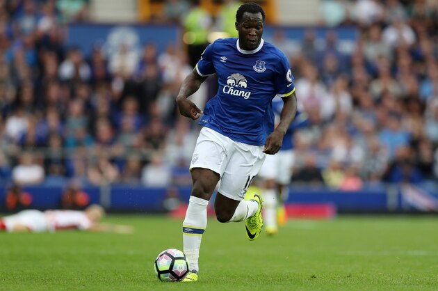 LIVERPOOL, ENGLAND - AUGUST 27:  Romelu Lukaku of Everton during the Premier League match between Everton and Stoke City at Goodison Park on August 27, 2016 in Liverpool, England. (Photo by Lynne Cameron/Getty Images)