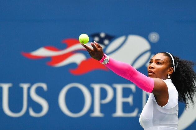 Serena Williams of US serves to Johanna Larsson of Sweden during their 2016 US Open women's singles match at the USTA Billie Jean King National Tennis Center in New York on September 3, 2016. / AFP / EDUARDO MUNOZ ALVAREZ        (Photo credit should read EDUARDO MUNOZ ALVAREZ/AFP/Getty Images)